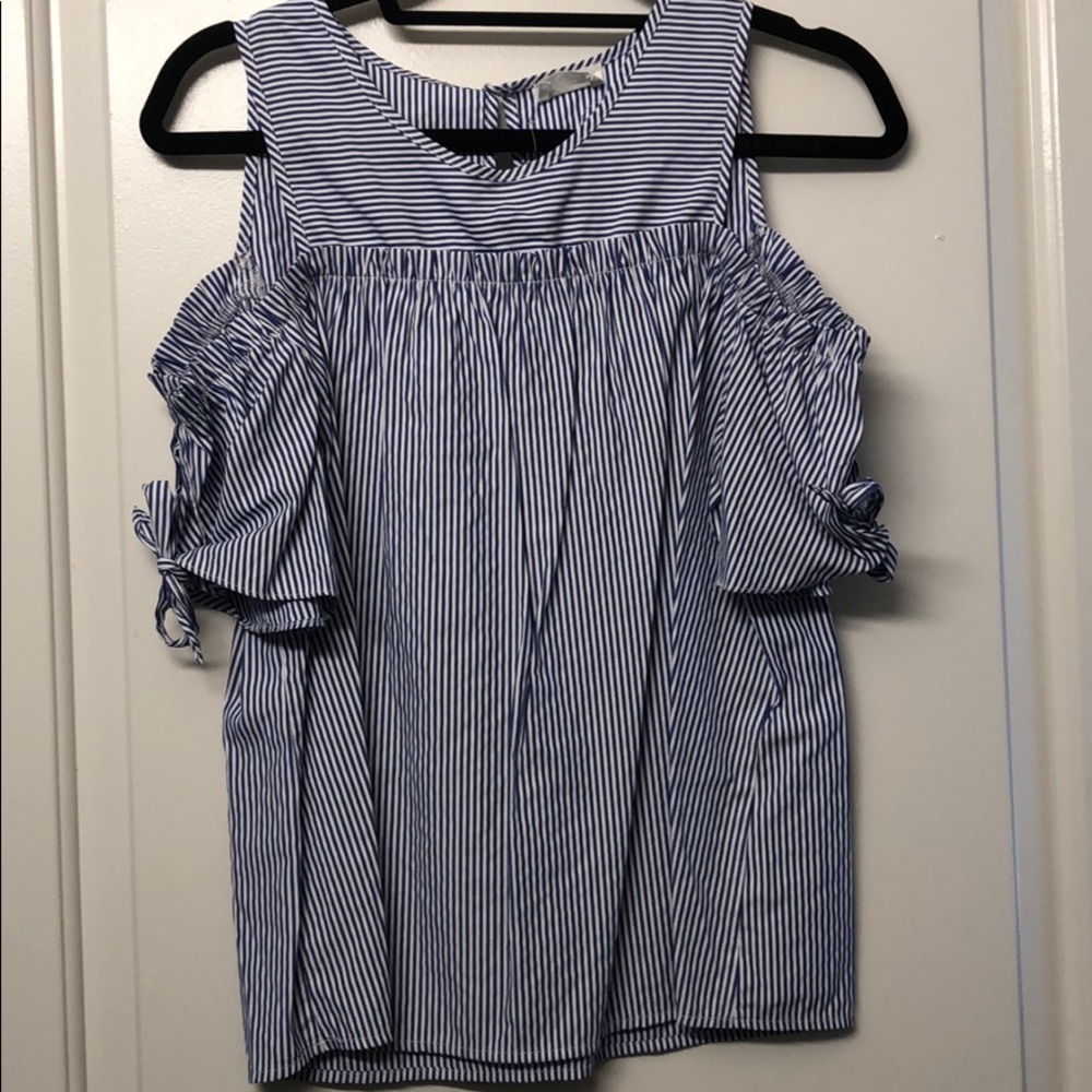 Open shoulder striped top